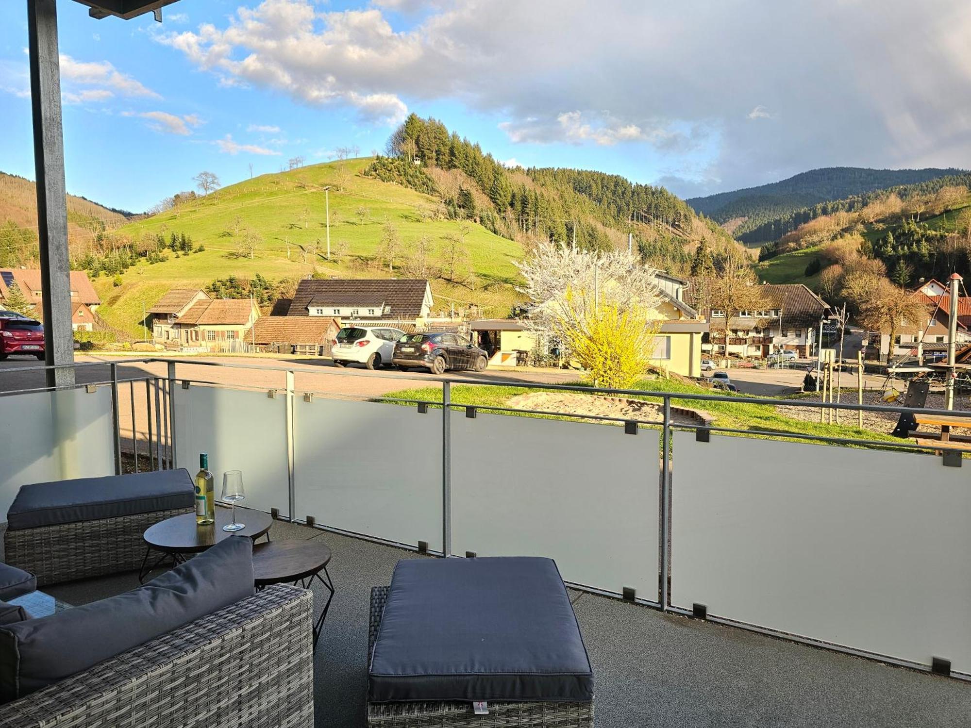 Design-Apartment I Black Forest I Boxspring I Nespresso I Spielplatz Oberharmersbach Exterior photo