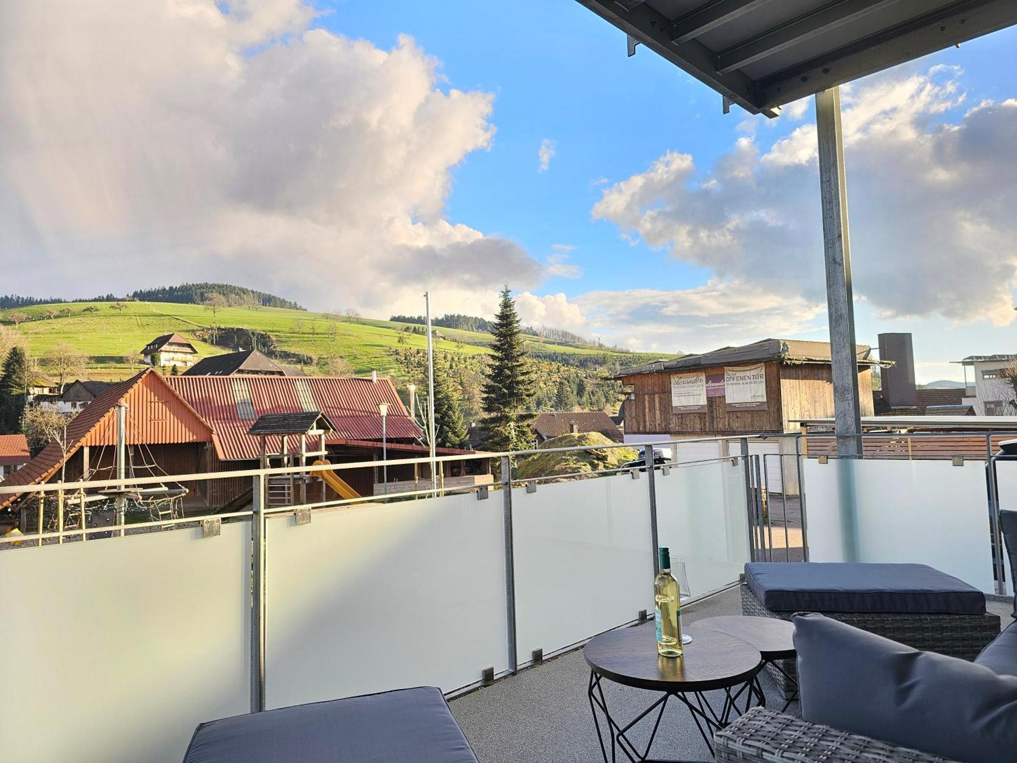Design-Apartment I Black Forest I Boxspring I Nespresso I Spielplatz Oberharmersbach Exterior photo
